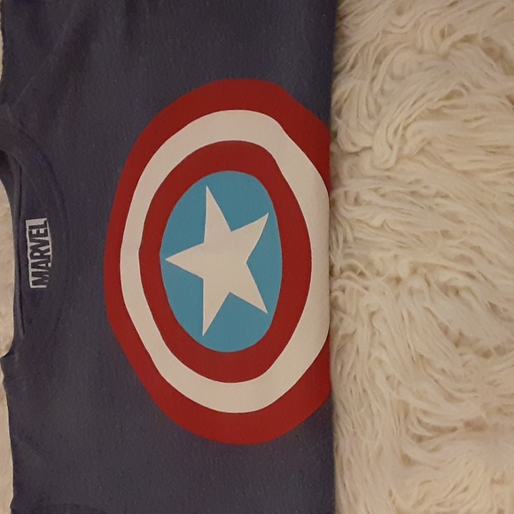 Marvel t-shirt - Picture 6 of 7